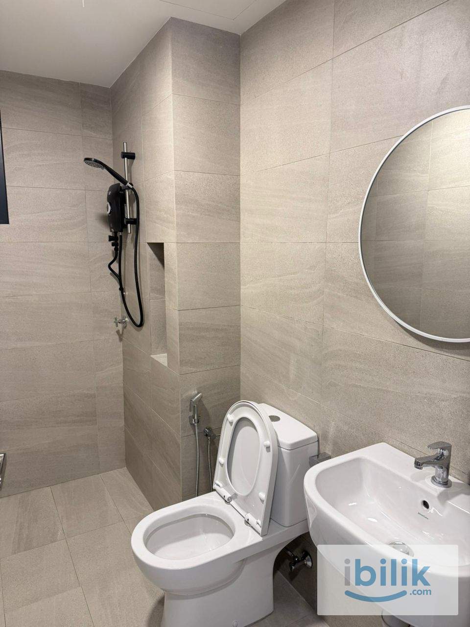Skyline Pudu New Master Room for rent  - Image 8