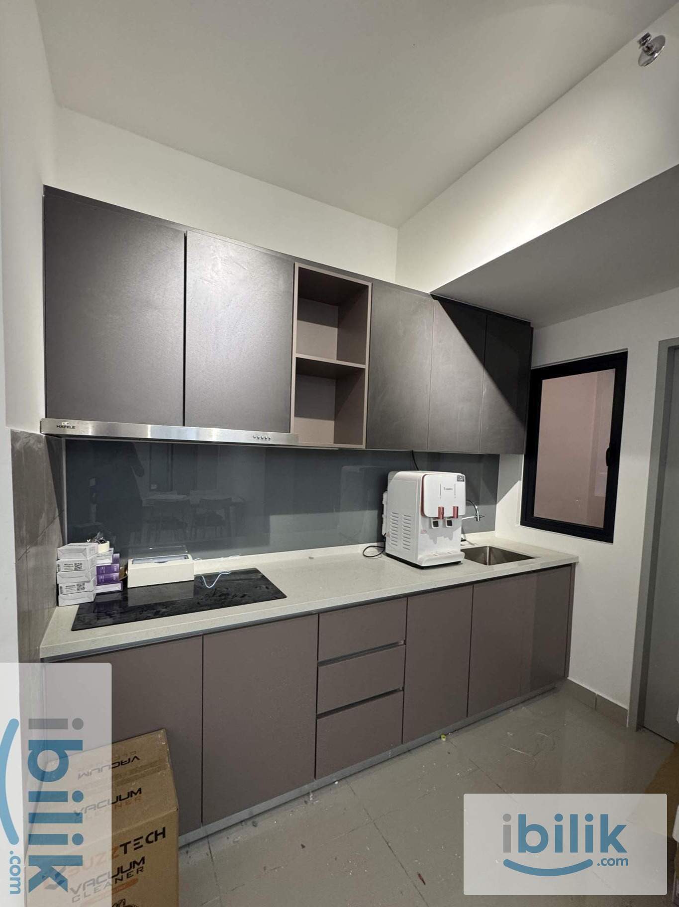 New Fully Furnish M Astra Medium Room For Rent  - Image 3