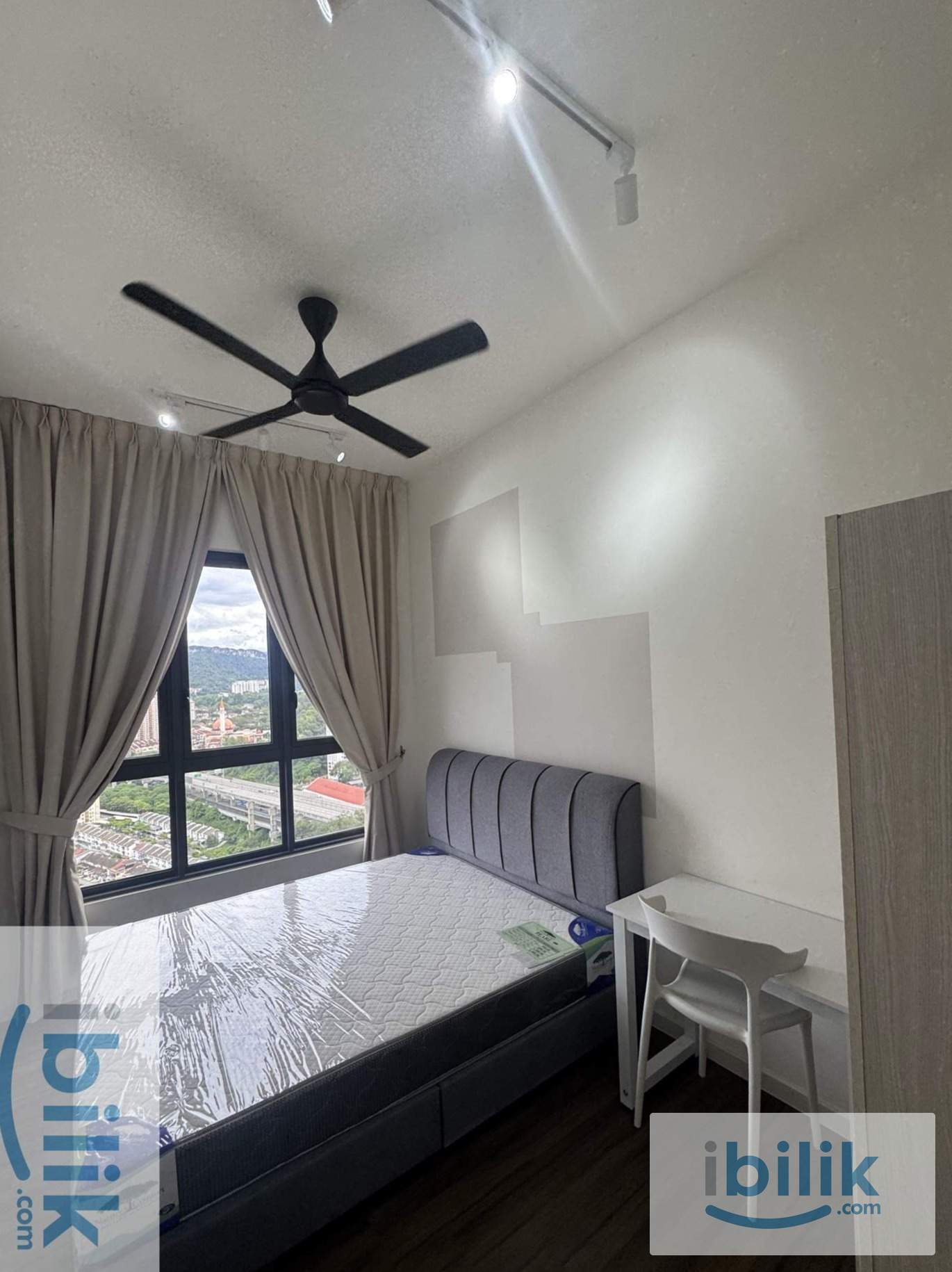 New Fully Furnish M Astra Medium Room For Rent  - Image 7