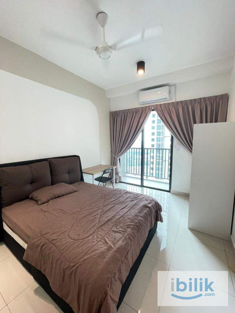 Mix Gender Balcony Room at Luxury Facilities Residence at Bukit Jalil Nearby APU and Pavillion Bukit Jalil - Image 2