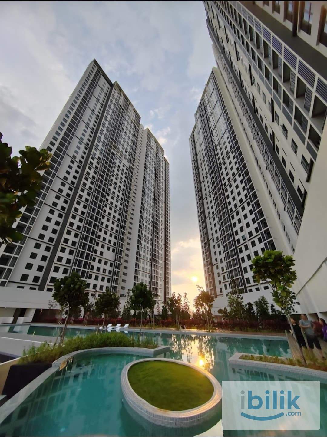 Mix Gender Balcony Room at Luxury Facilities Residence at Bukit Jalil Nearby APU and Pavillion Bukit Jalil - Image 6