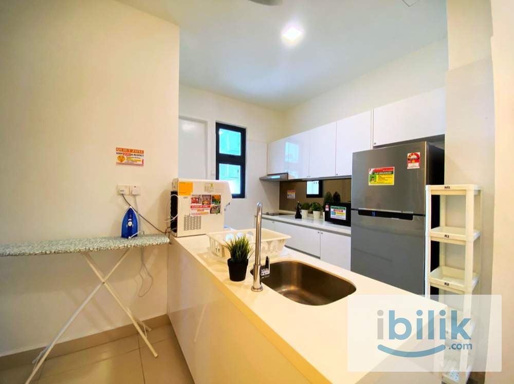 🏡✨ Medium Room for Rent @ H2O Residence, Ara Damansara ✨🏡 - Image 5