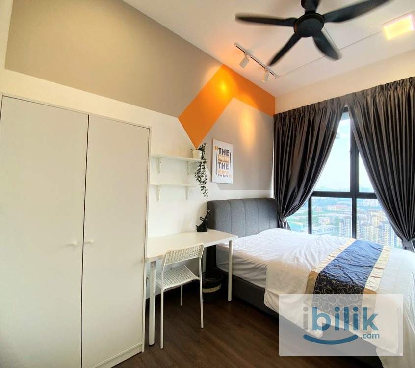 Lavile Balcony Room Near MRT Maluri For Rent - Image 5
