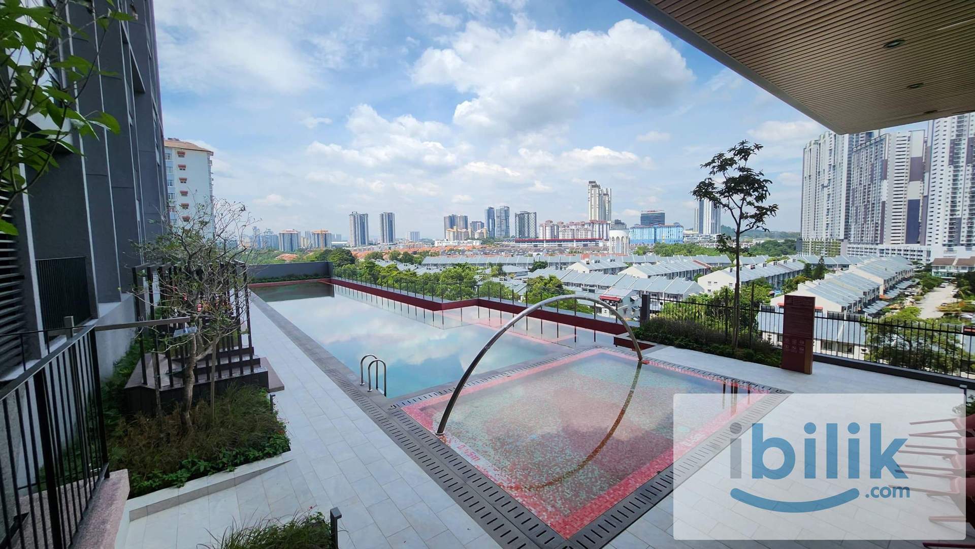 Private Female Unit Medium room for rent nearby LRT, APU, IMU and Pavillion Bukit Jalil - Image 2