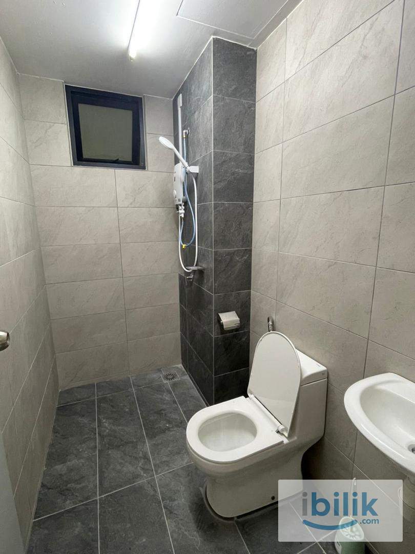 Fully Furnished Balcony Room at Residensi Bintang @ Bukit Jalil Nearby APU   - Image 4