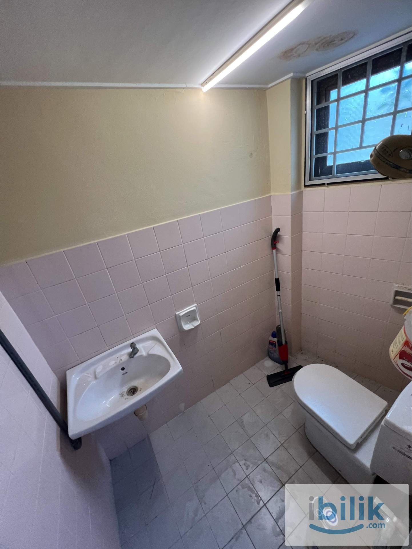 Middle Room - Old Klang road 3rd mile - Image 3