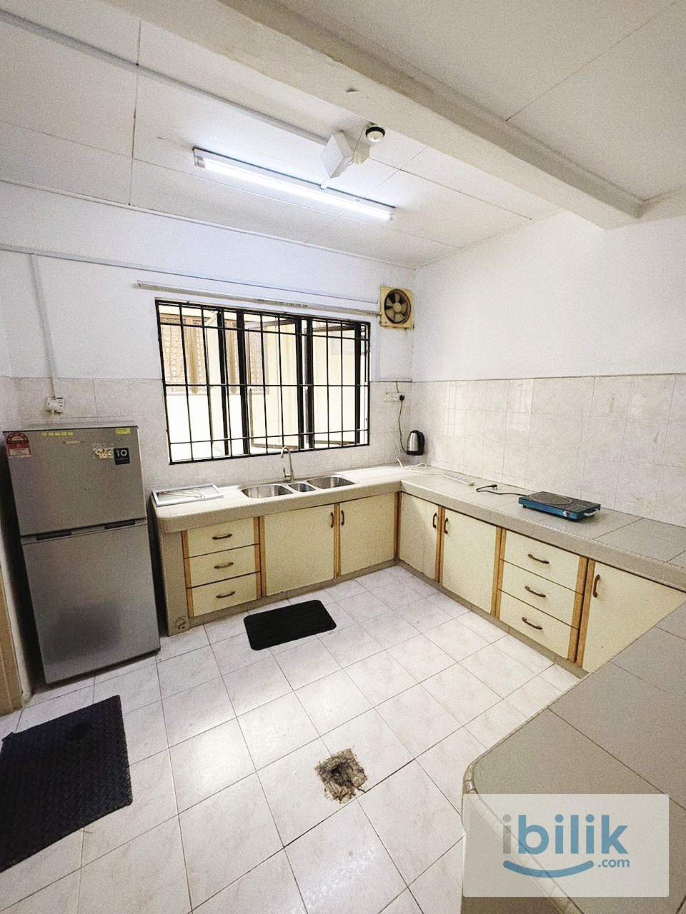 🔑 Bandar Utama’s Most Affordable Medium Room!‼️✨ - Image 5