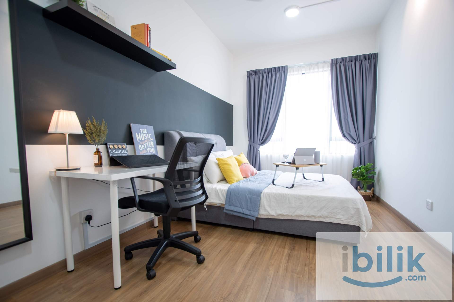 Mix Gender Unit Master Bedroom @Seksyen 22 Shah Alam - Image 1