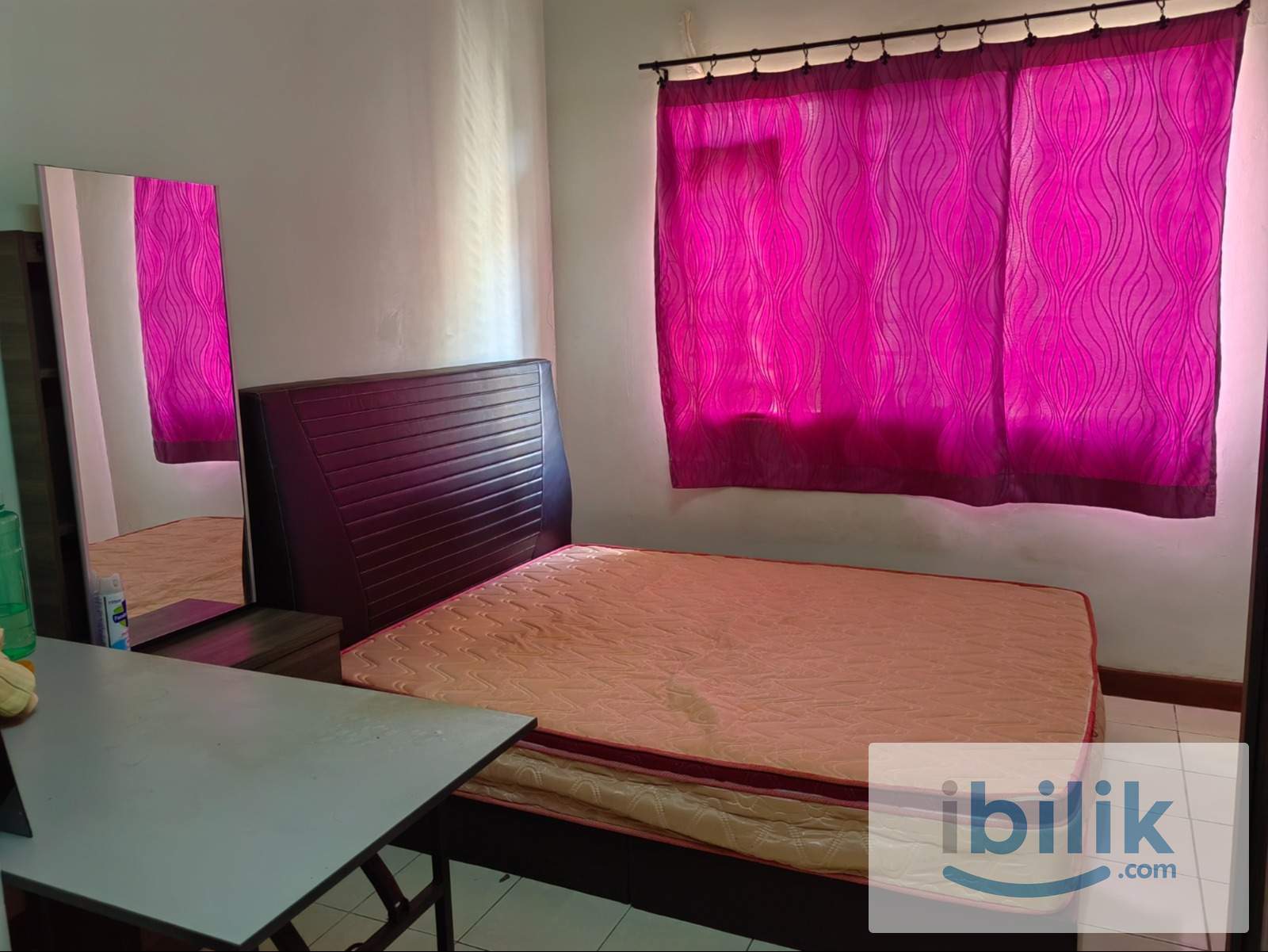 Master Bedroom - Image 1