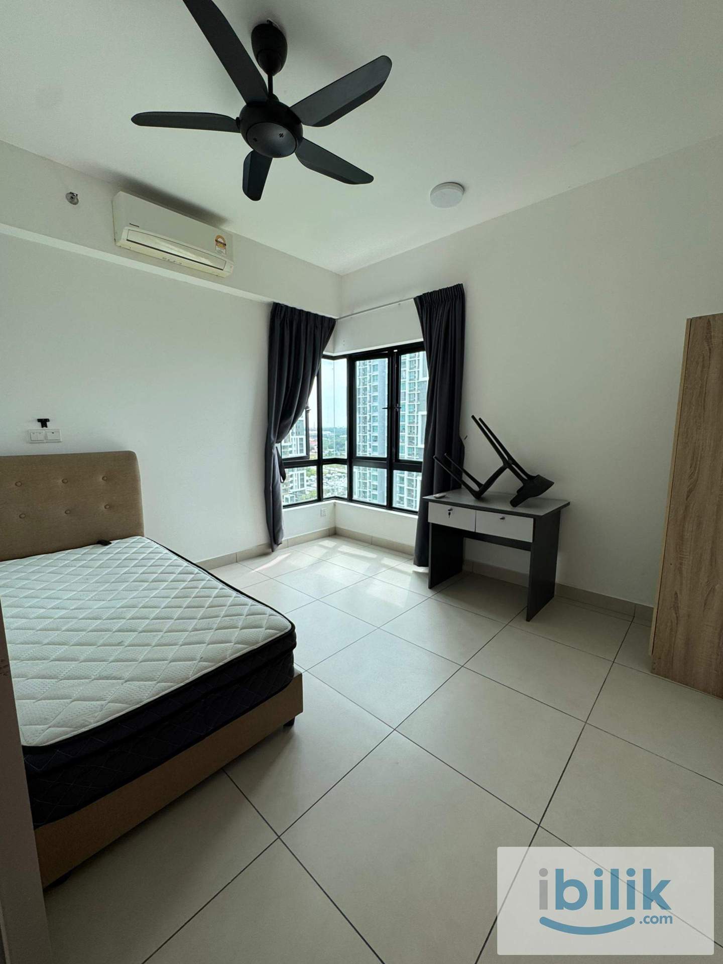 Edusphere Cyberjaya Superior Single BedRoom for Rent - Image 1