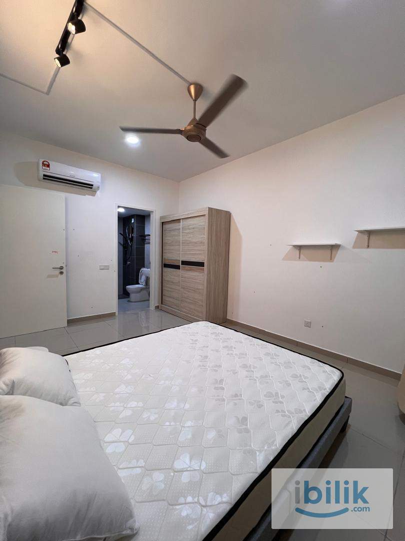 D’Erica Residence Master Room for Rent  - Image 2