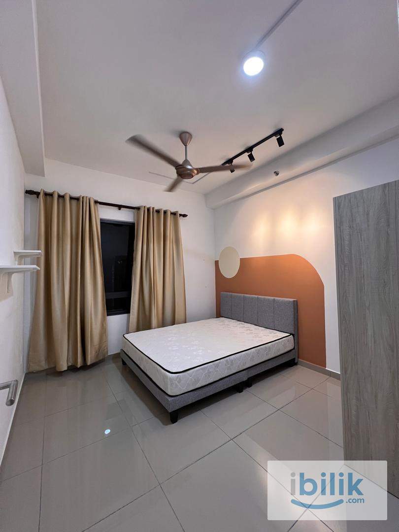  D’Erica Residence Medium Room for Rent  - Image 1
