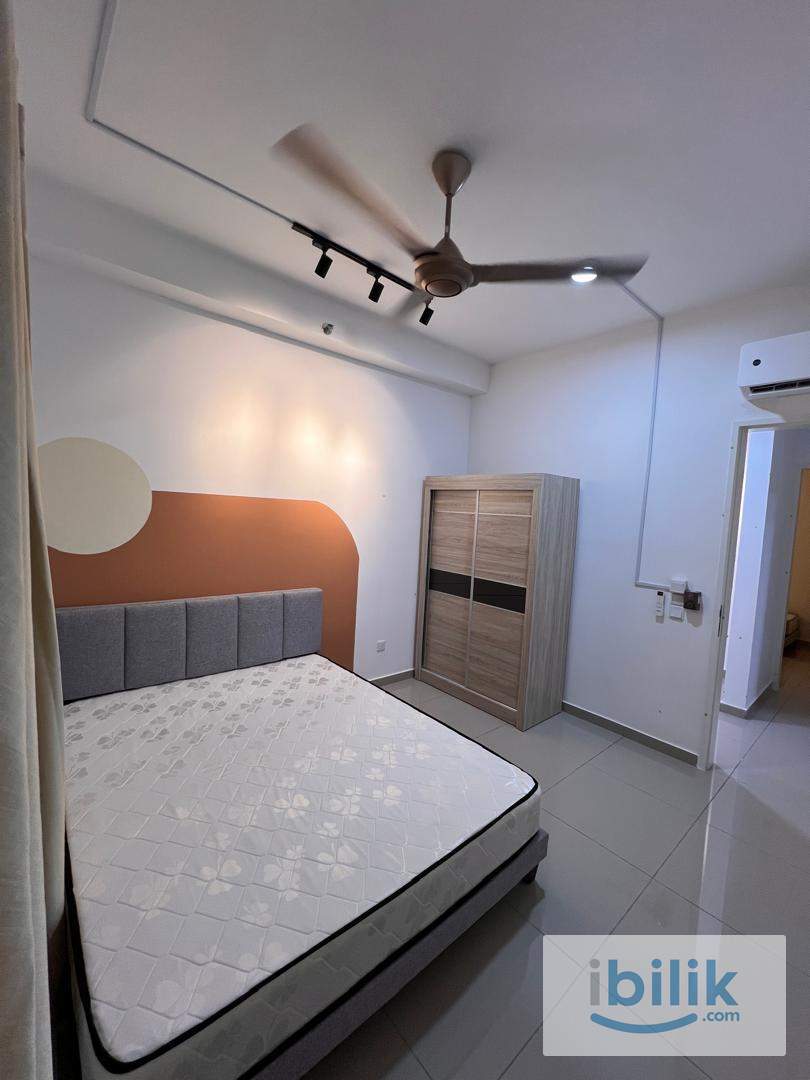  D’Erica Residence Medium Room for Rent  - Image 5