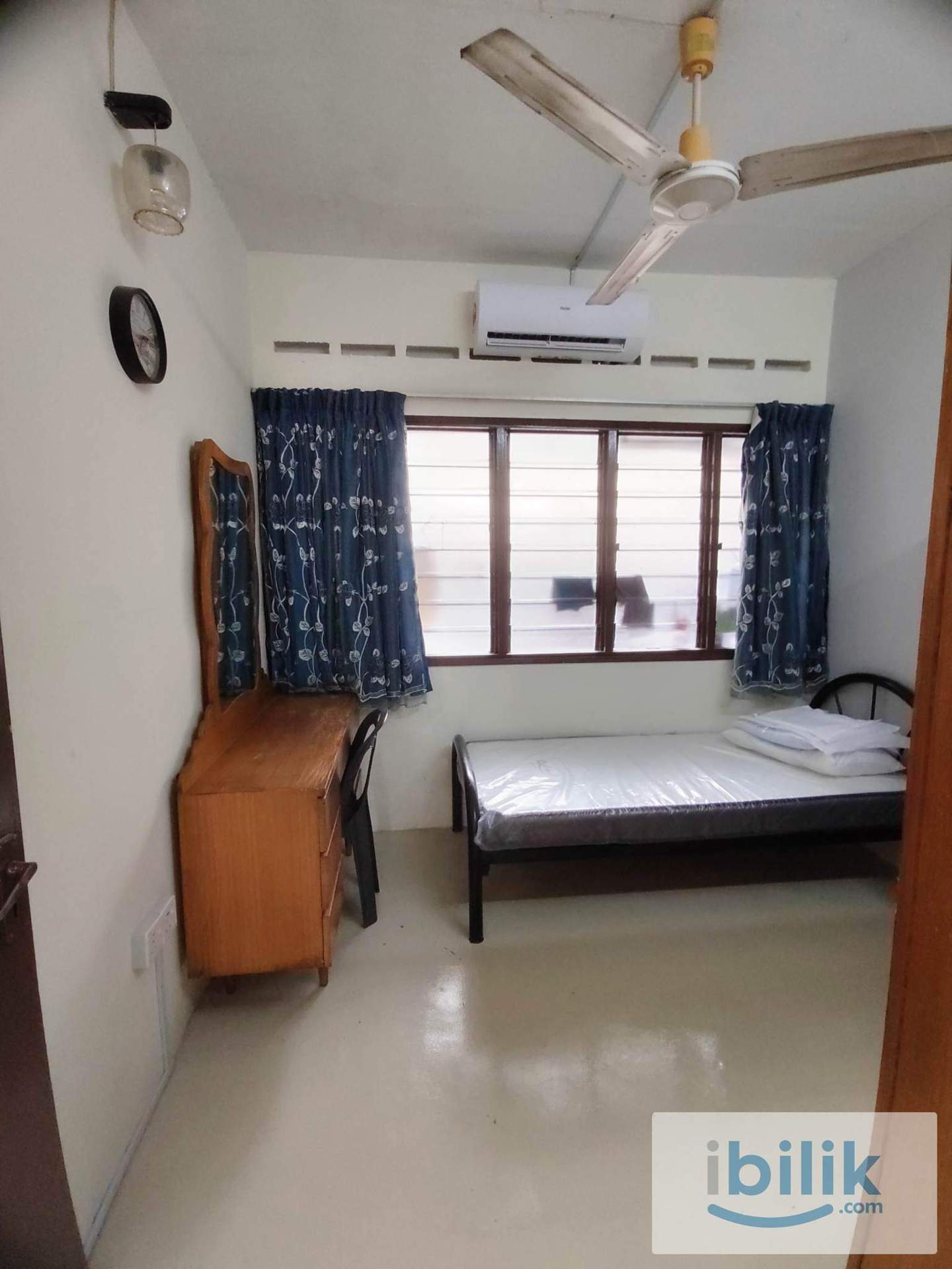 Single Bed Room with Window & A/C - Image 5