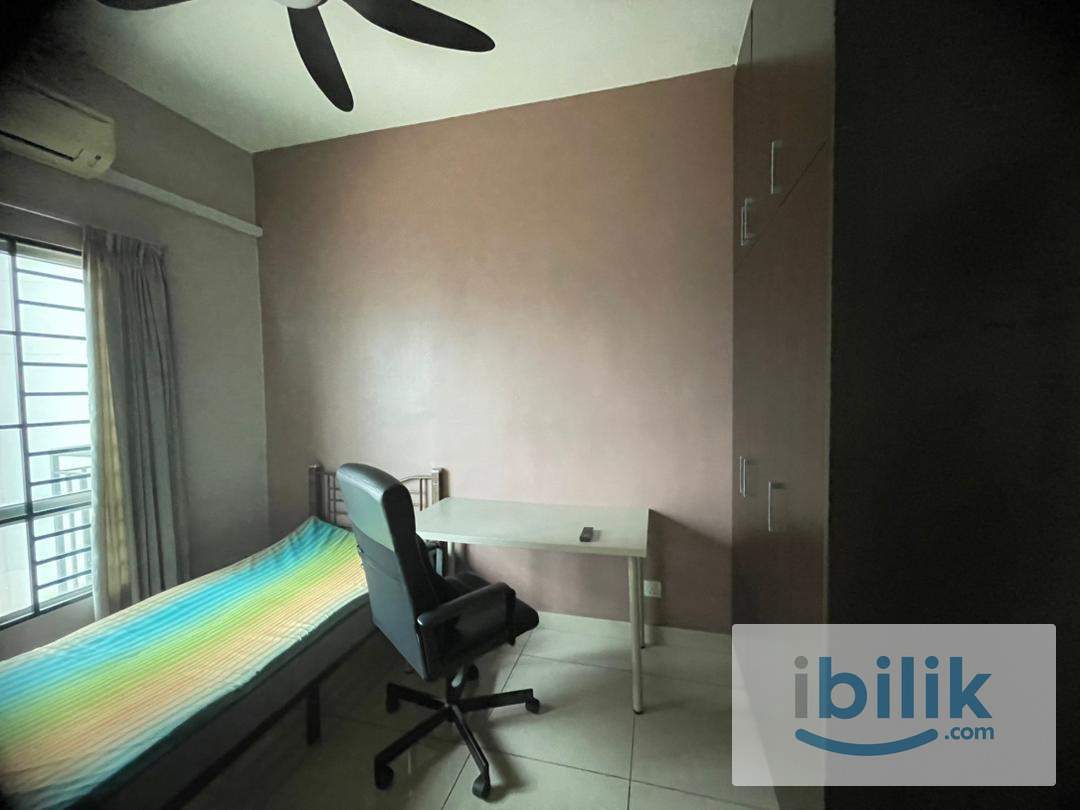950sqft OUG Parklane (E1 orange block) 3 Bedrooms for Rent - Image 5
