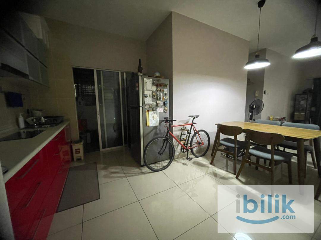 950sqft OUG Parklane (E1 orange block) 3 Bedrooms for Rent - Image 10