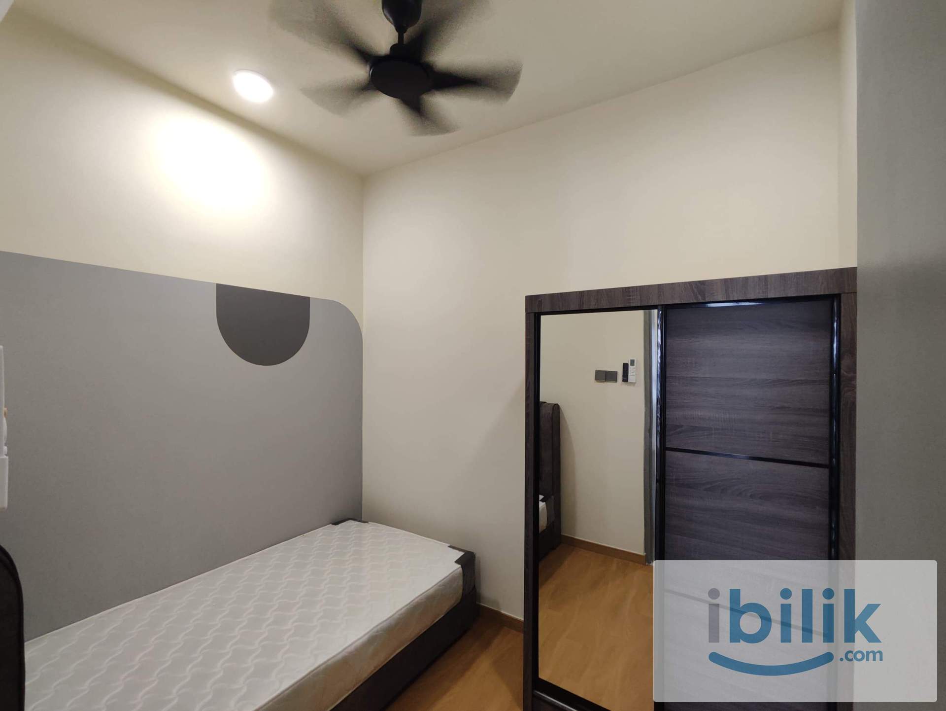 Newly completed fully furnished single room  - Image 1