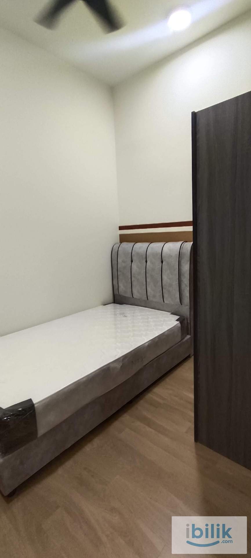 SINGLE ROOM FEMALE UNIT WITH SUPER SINGLE BED - Image 6