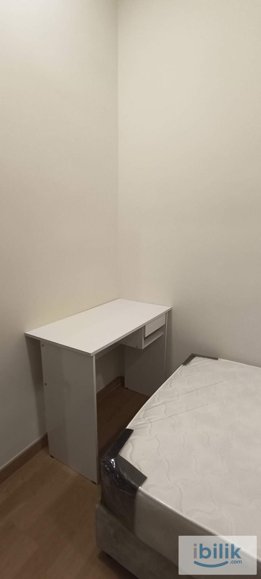 SINGLE ROOM FEMALE UNIT WITH SUPER SINGLE BED - Image 7
