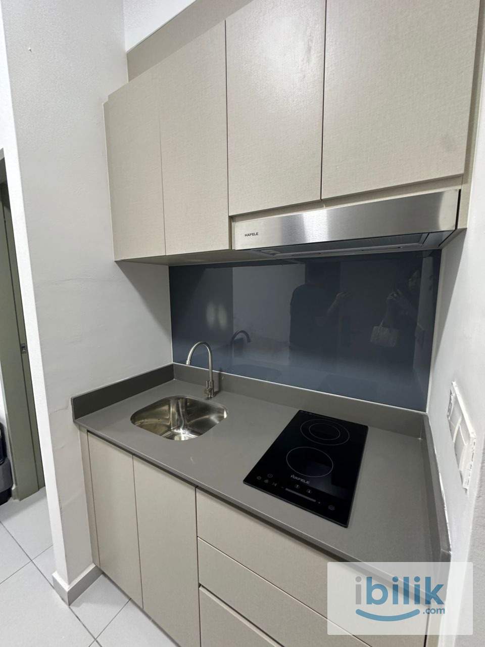 Mini Studio - Image 2