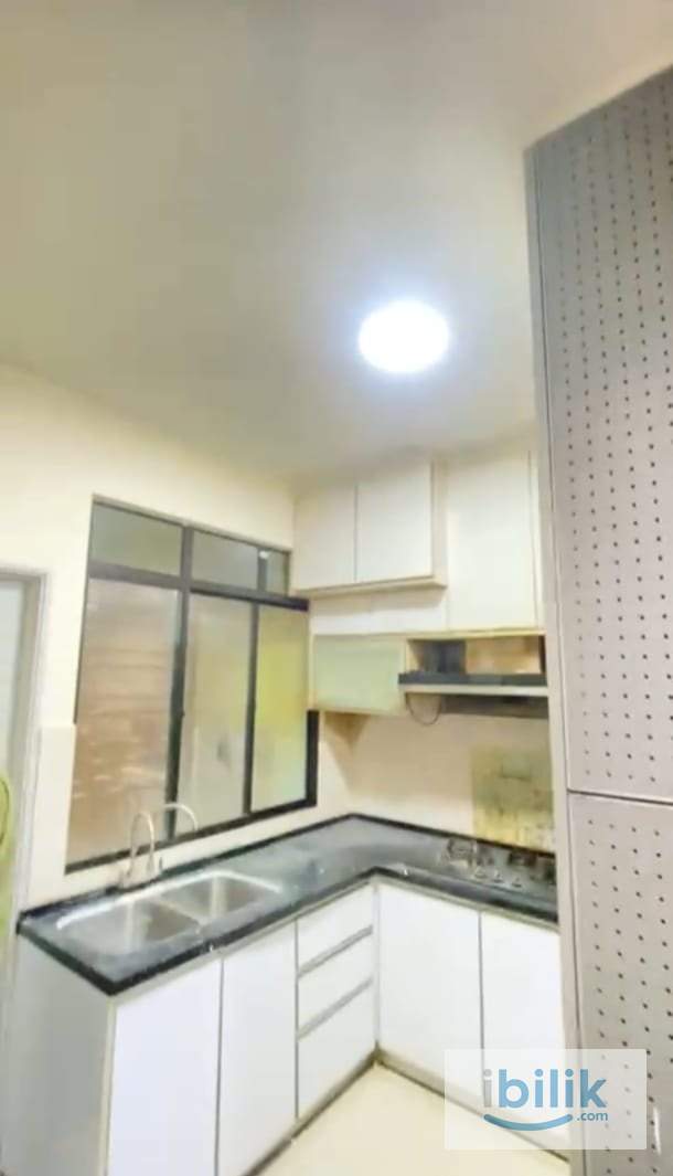 Female Unit Medium Room One Damansara Petaling Jaya MRT Damansara Damai - Image 2