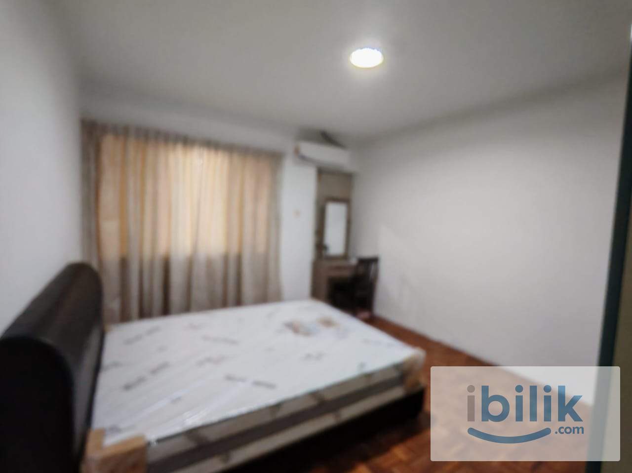 Queen Room for Rent! Located at Central Court Apartment, near MBKS - Image 2