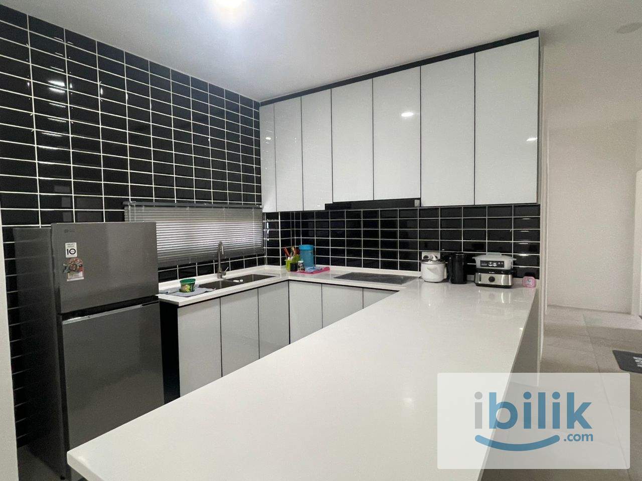 Lumos Residence Room For Rent at Jalan Ong Tiang Swee - Image 2