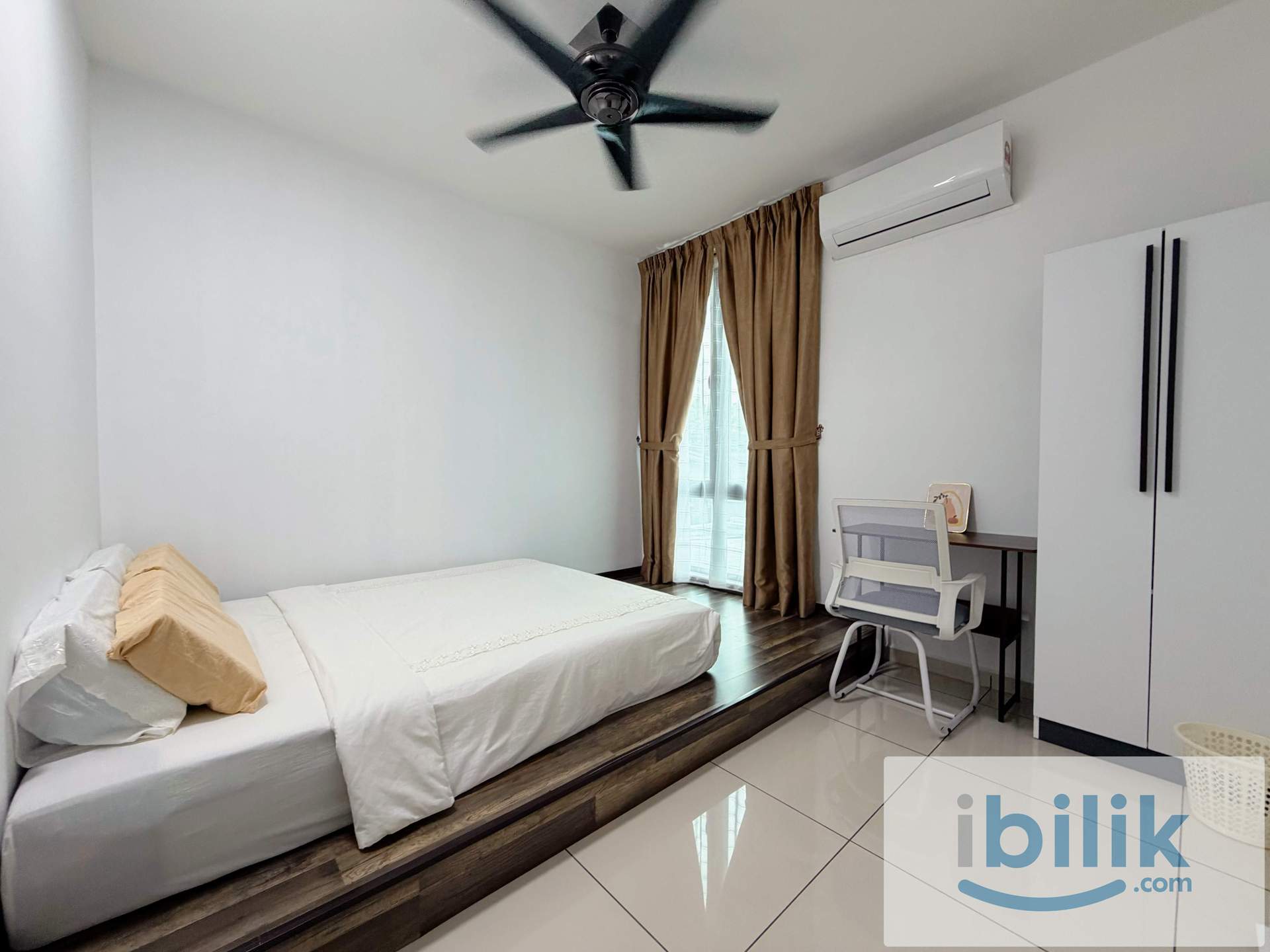 BM single room with queen size bed near bandar perda - Image 3
