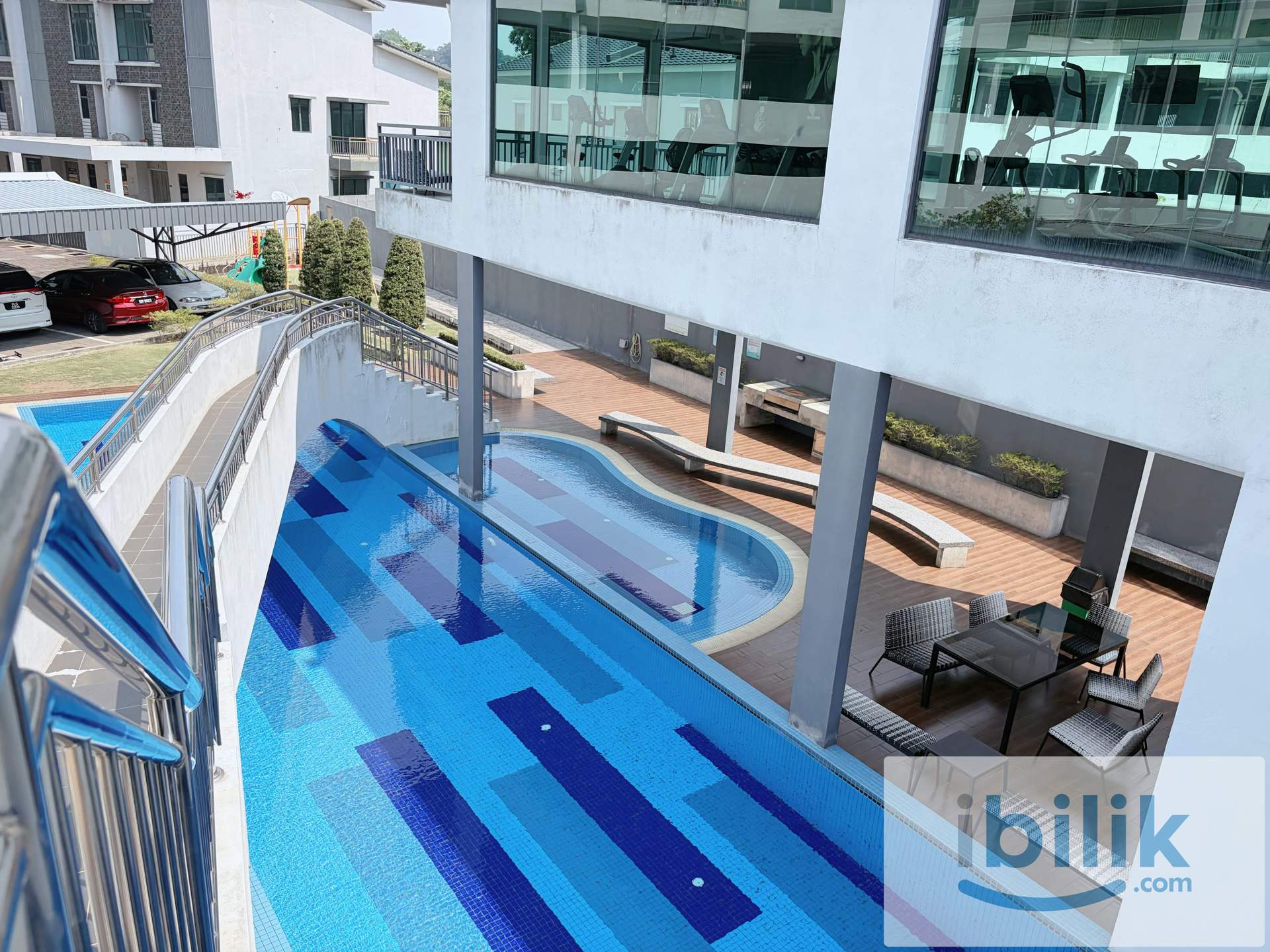 BM single room with queen size bed near bandar perda - Image 7