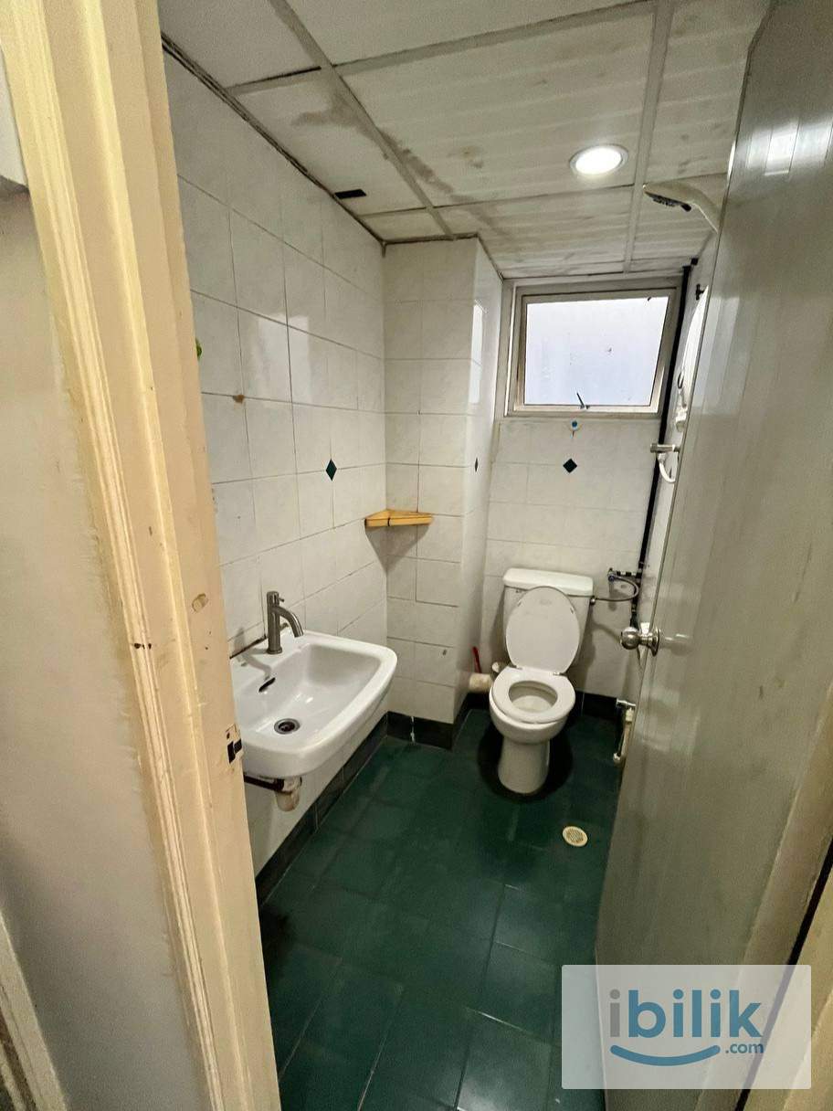 Master Room for rent - Image 5