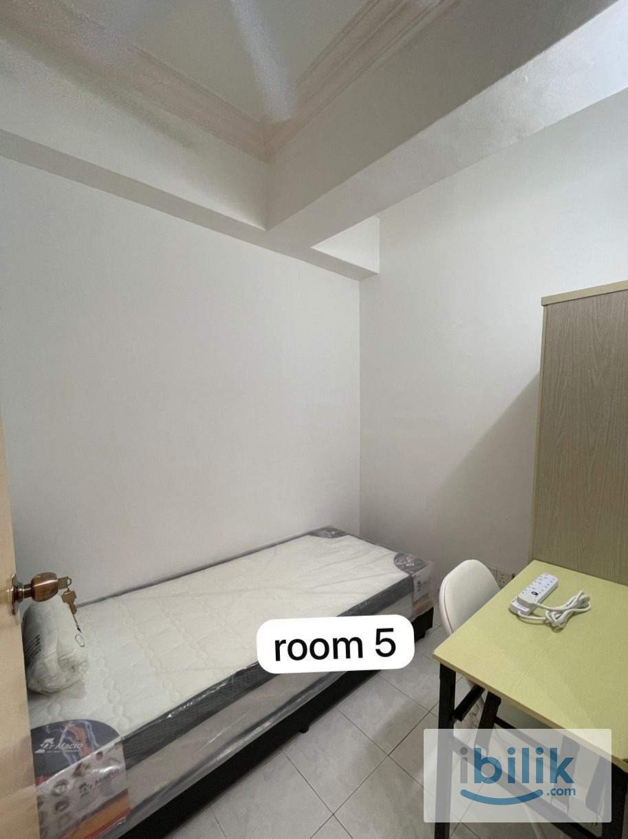 3rd Room At Taman Desa Relau 2, Relau - Image 2