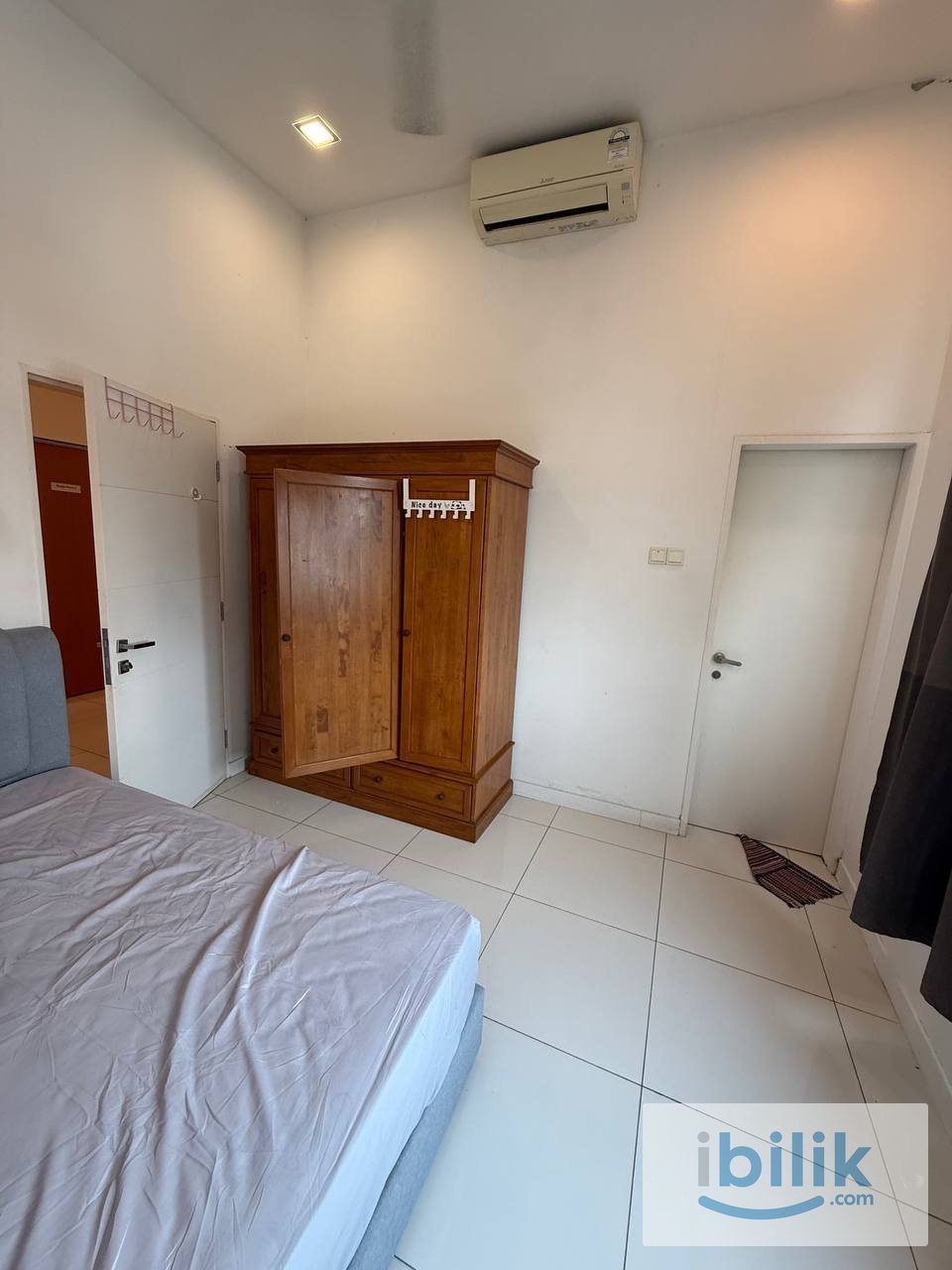 Fully Furnished Middle Room at Skypod, Bandar Puchong Jaya - Image 4