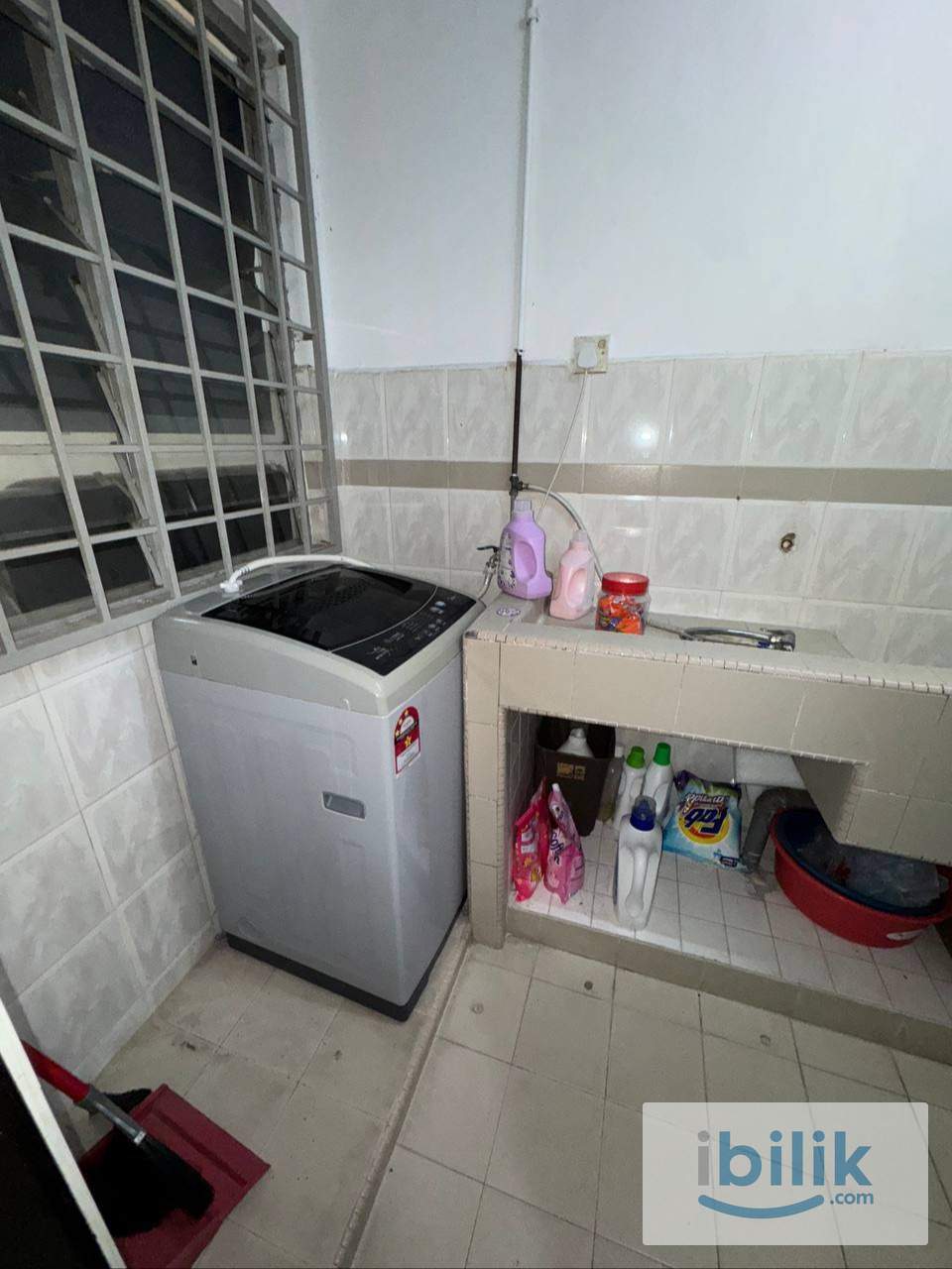 🏡 Chinese Mixed Unit Room @ PJS 9 | Walk to Sunway Pyramid & BRT - Image 2