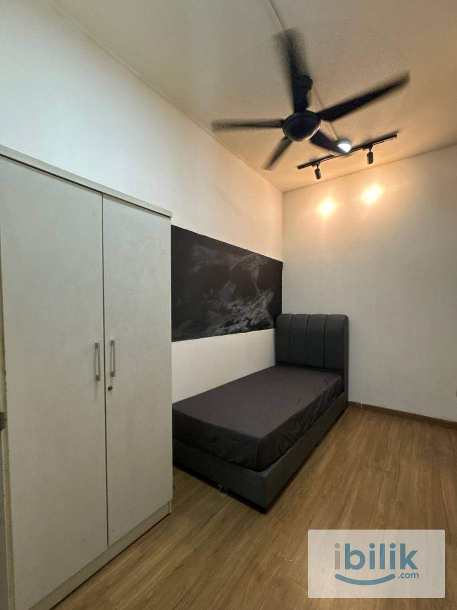 Middle / Single Room @ The Greens Shah Alam | Near Sunway Pyramid - Image 1