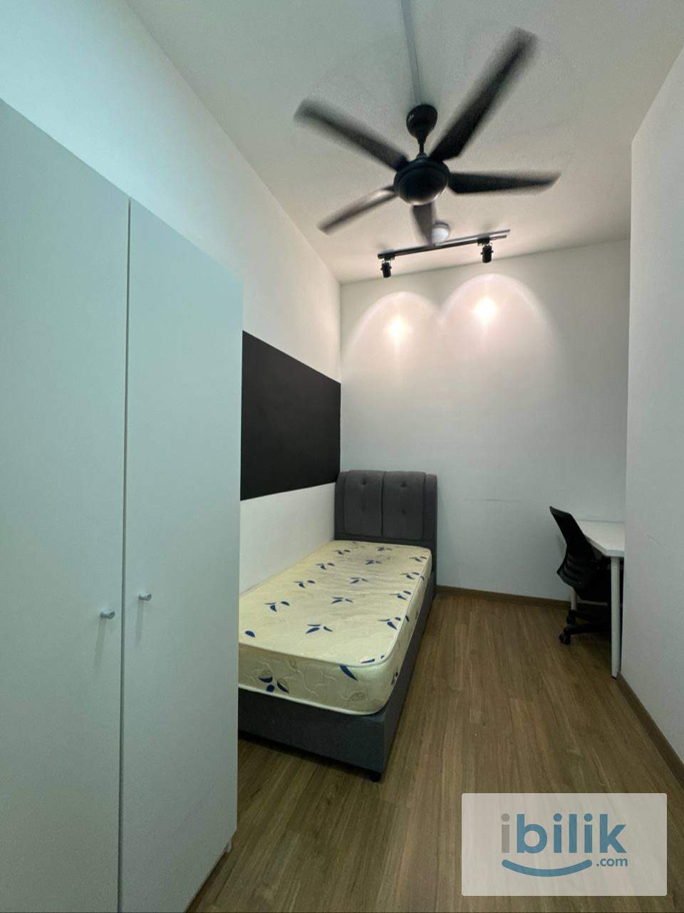 🌿 Clean & Cozy Room @ The Greens | Near Glenmarie & Subang - Image 5