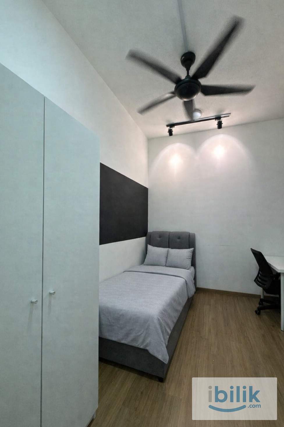 🌿 Clean & Cozy Room @ The Greens | Near Glenmarie & Subang - Image 1