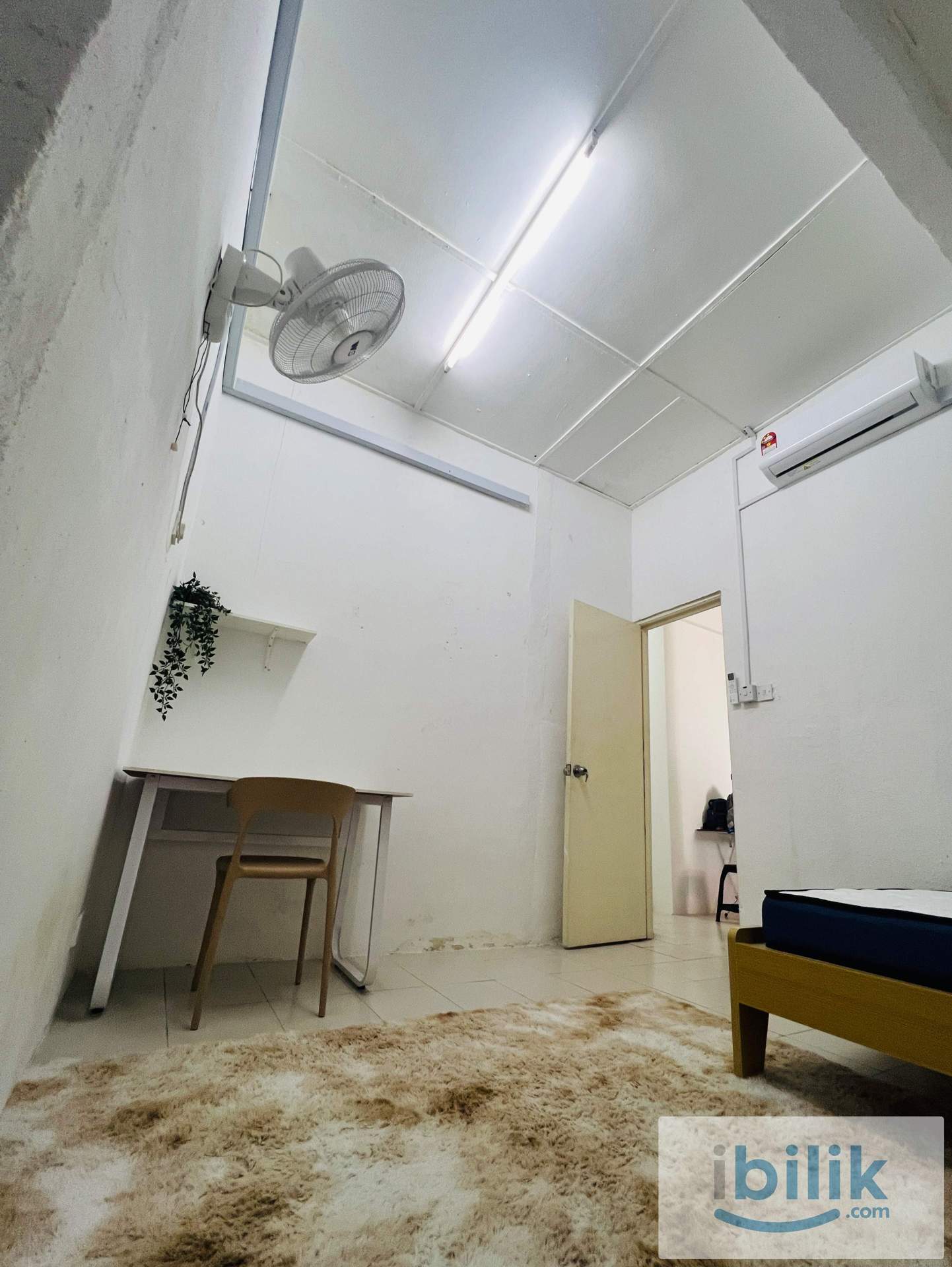 SINGLE ROOM 5 FULLY FURNISHED WITH AC - Image 6