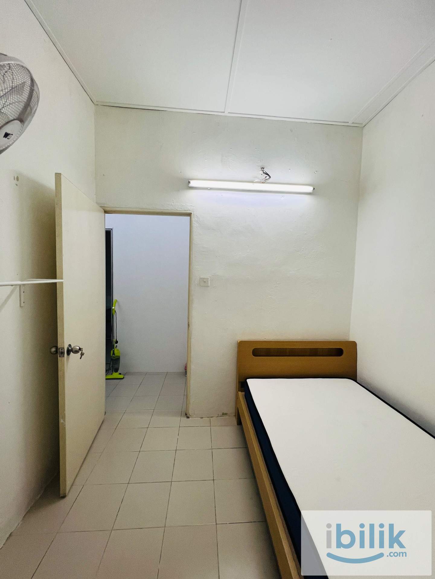 SINGLE ROOM 6 FULLY FURNISHED WITH AC - Image 2