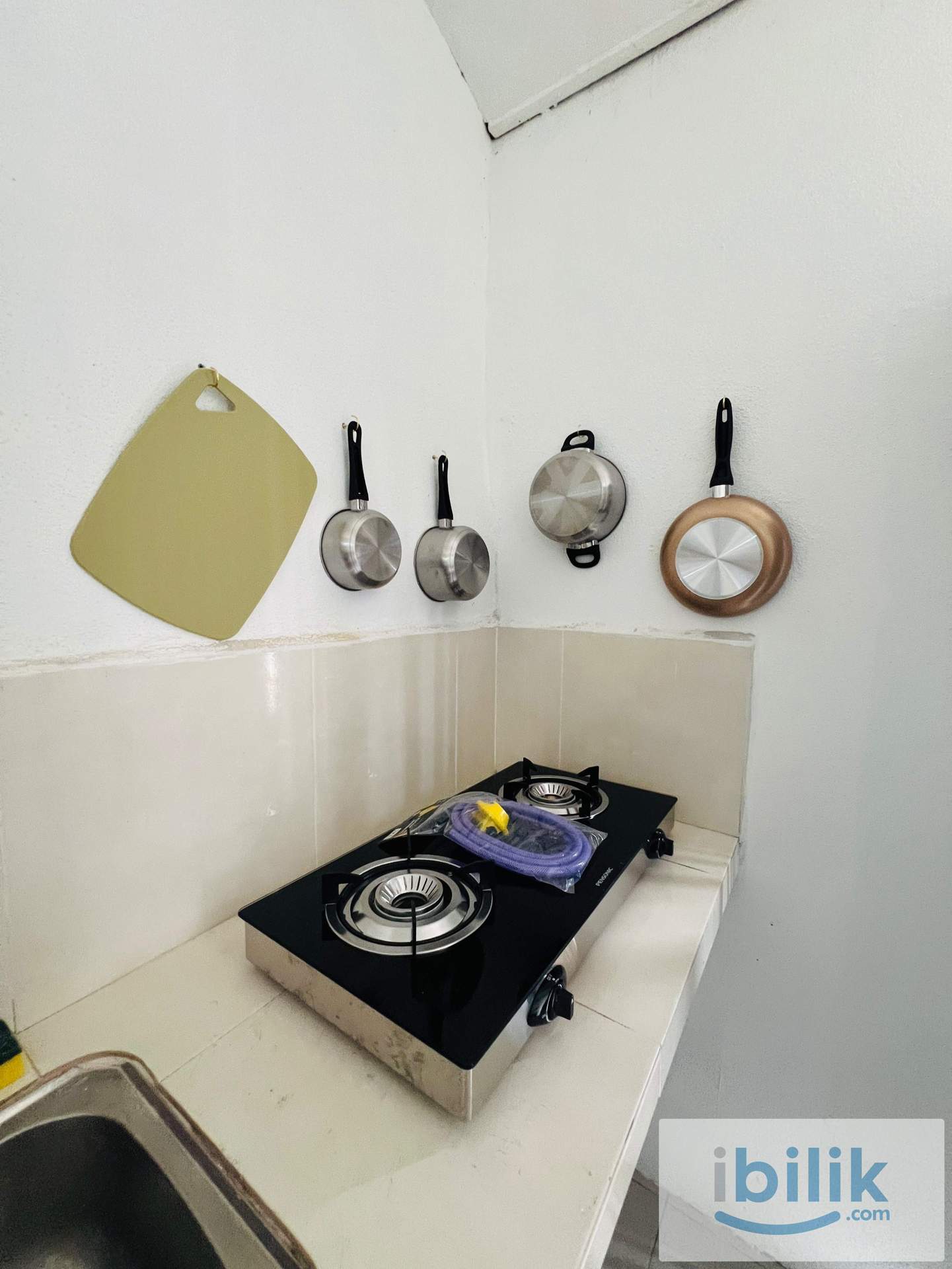 SINGLE ROOM 6 FULLY FURNISHED WITH AC - Image 9