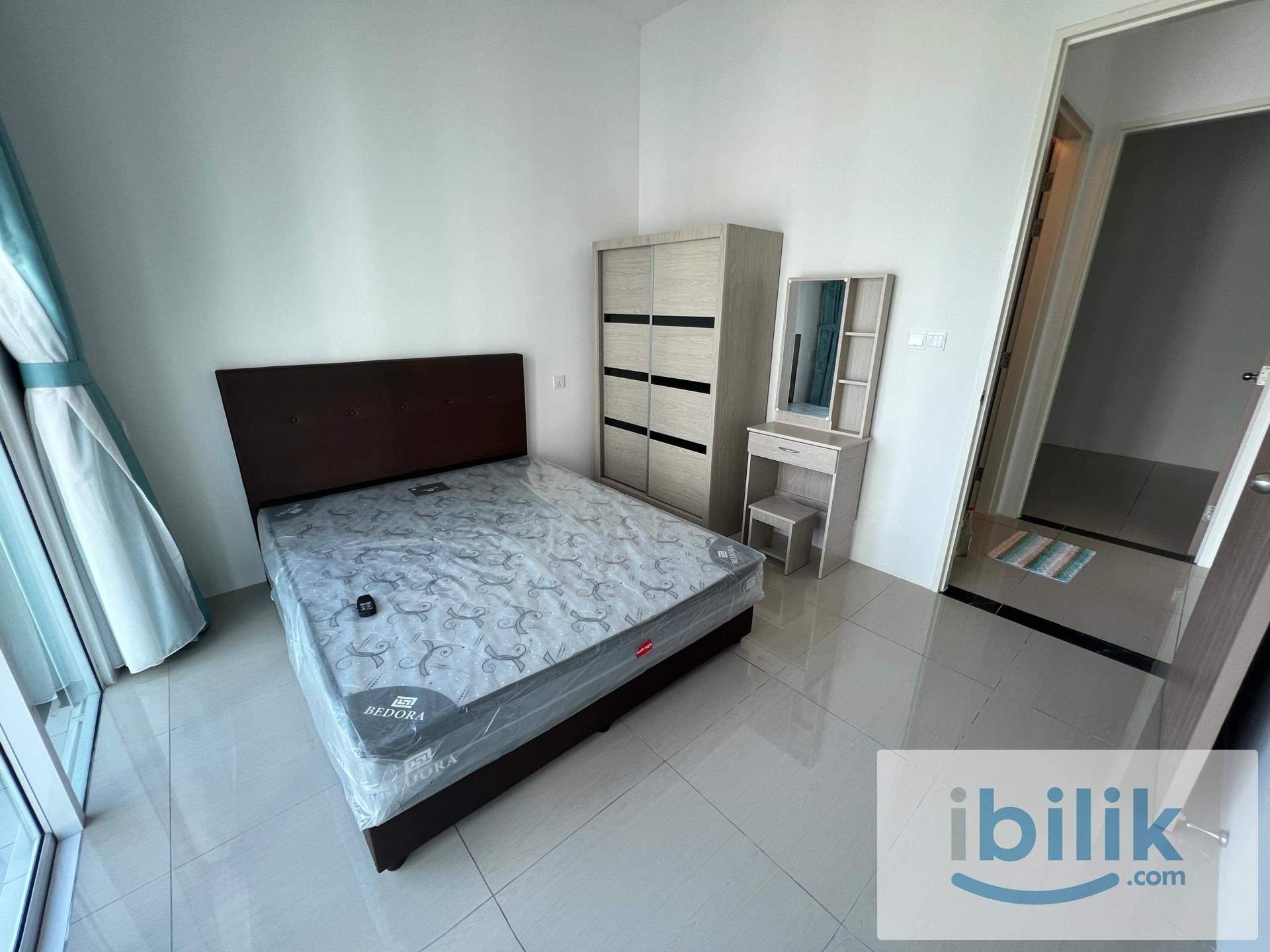 Fully furnished Unit  - Image 2