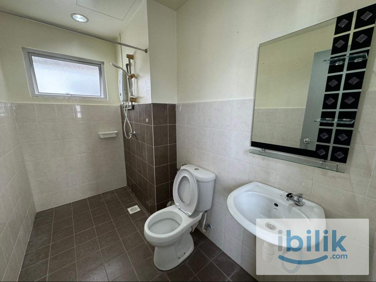 Master Room Suria Jelatek Ampang Hilir Walk LRT Jelatek & Great Eastern Mall - Image 3