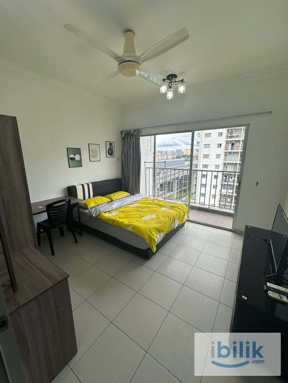 Balcony Room Suria Jelatek Ampang Hilir Walk LRT Great Eastern Mall KLCC  - Image 1