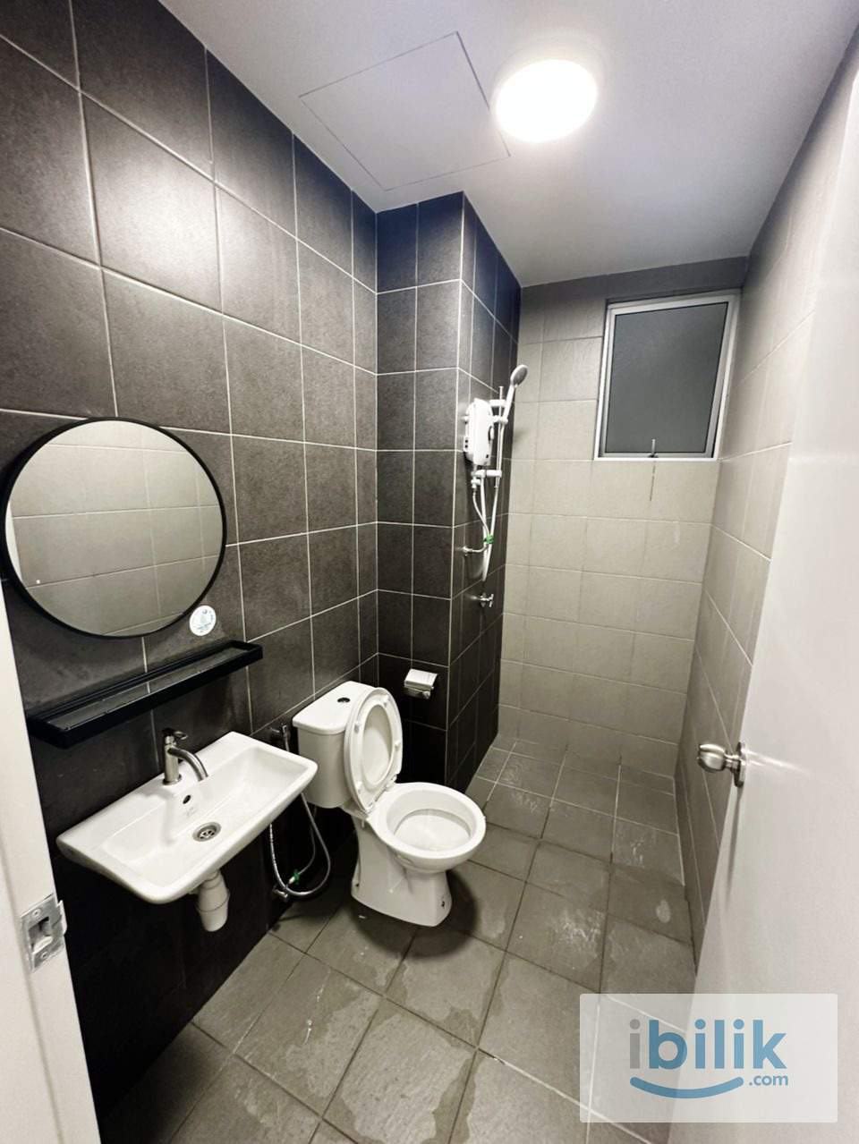 Medium Room Rent Pixel City Sentral Walk To LRT & KTM Salak Selatan - Image 4