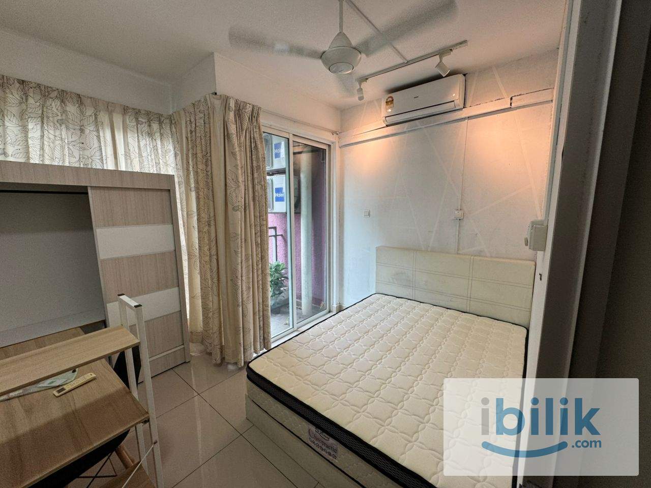 Queen bed (balcony), AC - Image 1