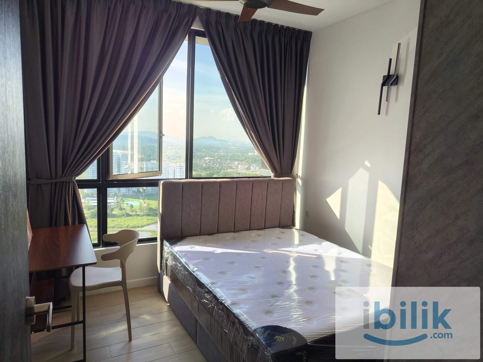 ✨🏠 Cozy Middle Bedroom for Rent (NO partition, NO agent) - Penang Batu Kawan - Image 1