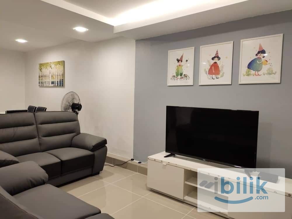 Ipoh Female room fully furnished - Image 4
