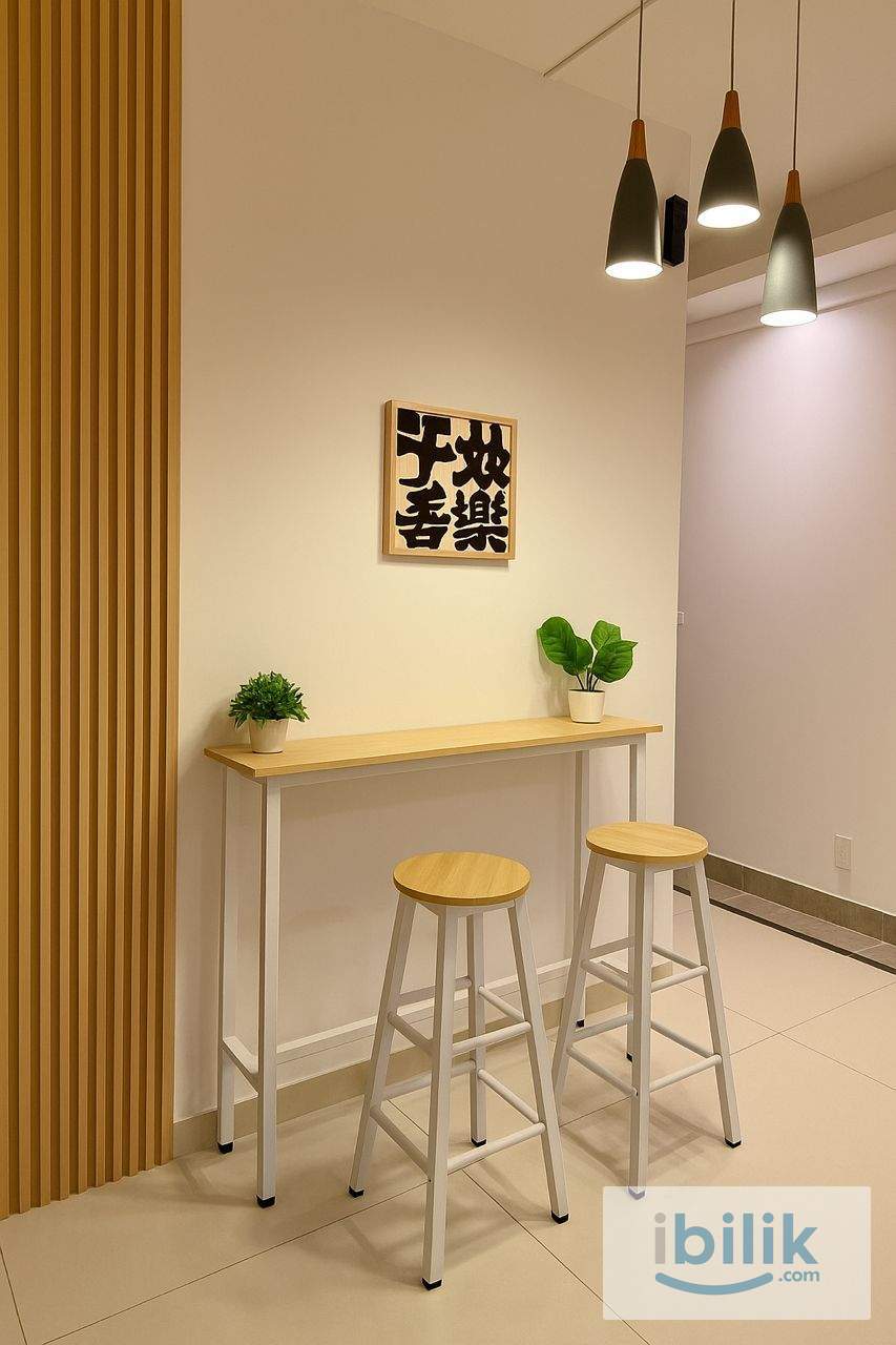 🚶‍♂️8Min Walk CIQ Cozy Room Low Deposit - Image 1