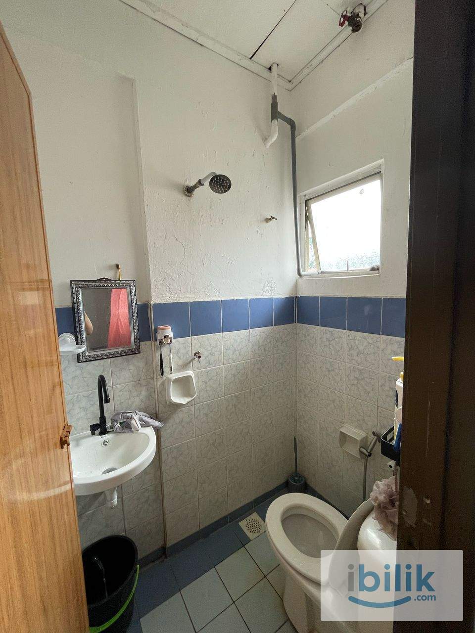 Master Bedroom Sharing in Batu Caves - Image 6