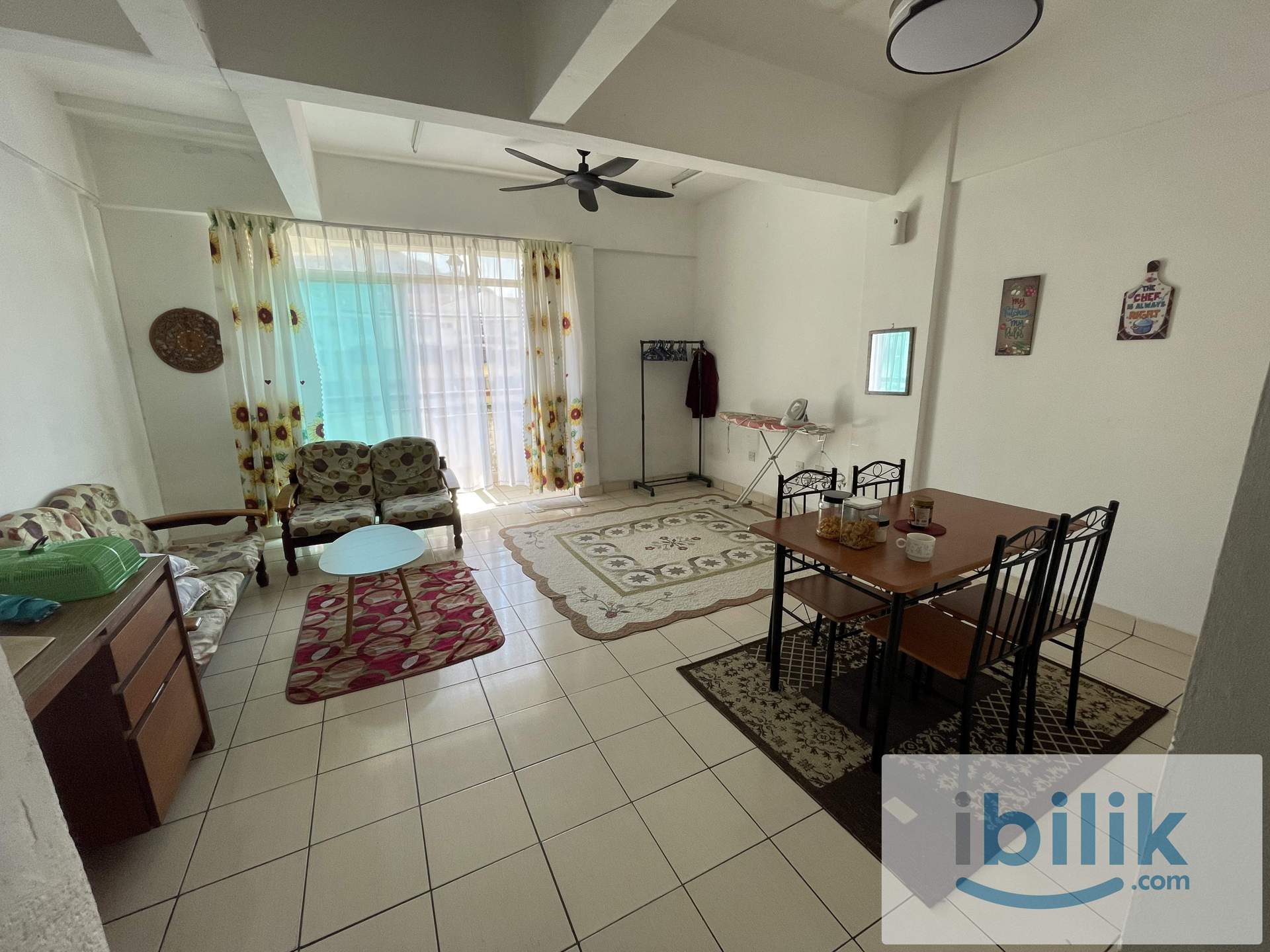 Master Bedroom Sharing in Batu Caves - Image 4
