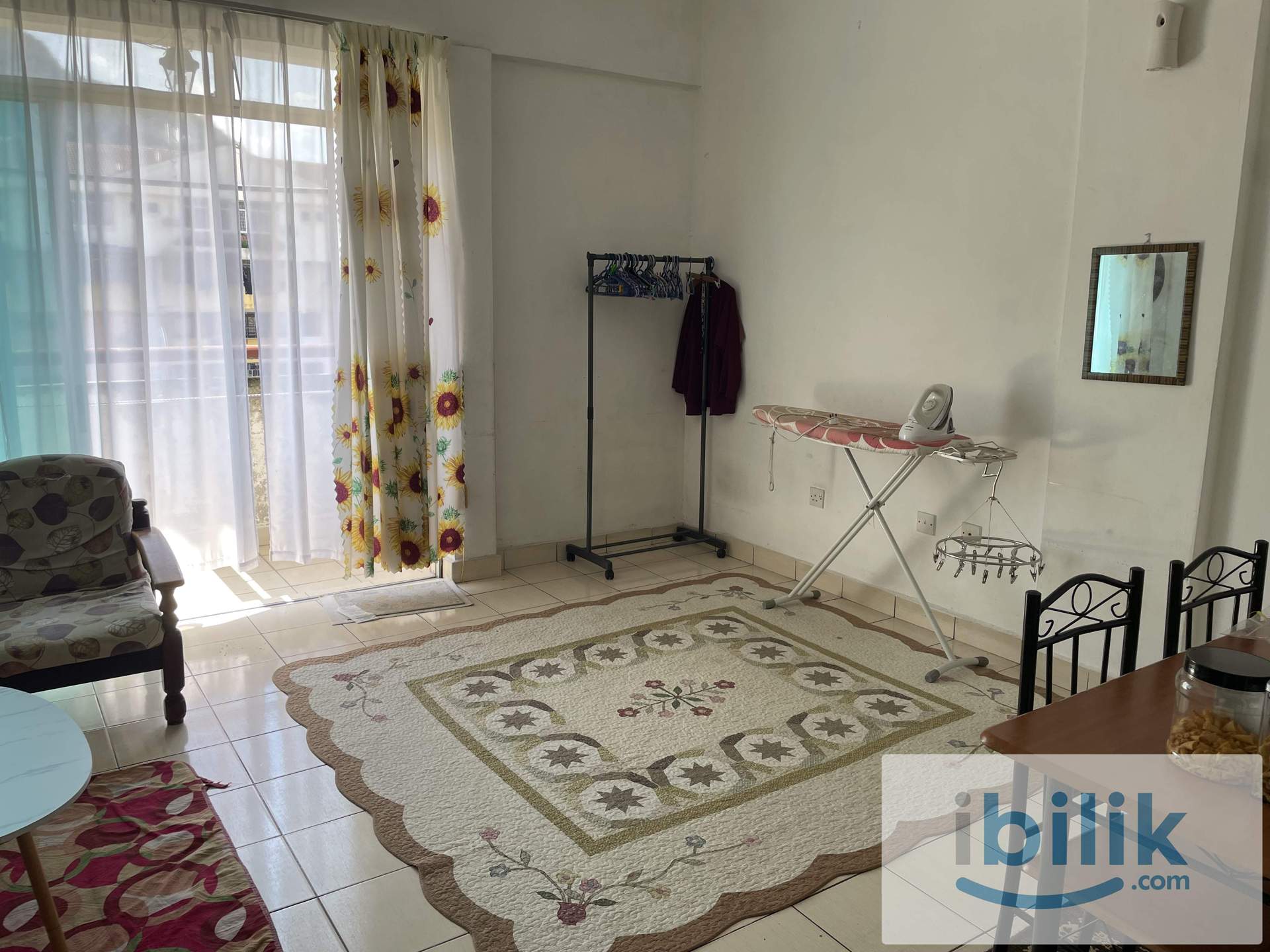 Master Bedroom Sharing in Batu Caves - Image 5